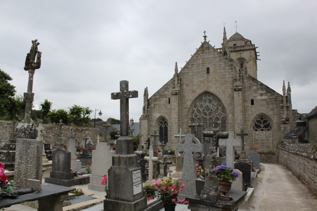 Cementerio de Locronan